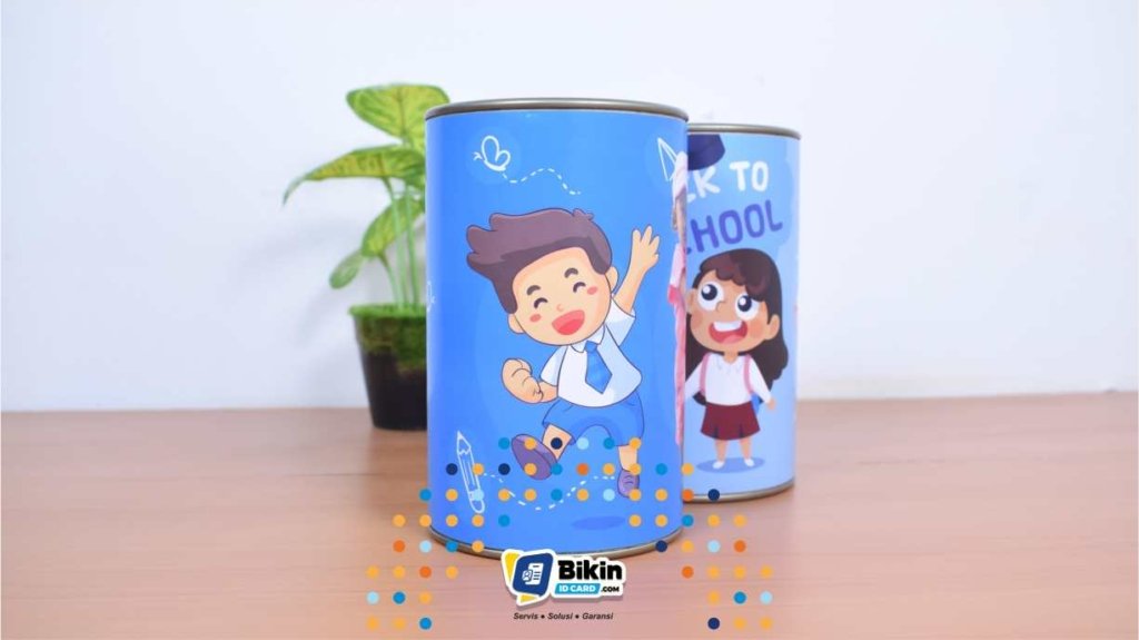 kelebihan dan kekurangan menabung di celengan contoh