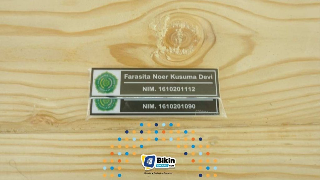 name tag peserta contoh